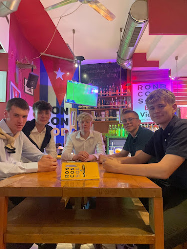 Ron Con Soda - Bar Cubano - Wien