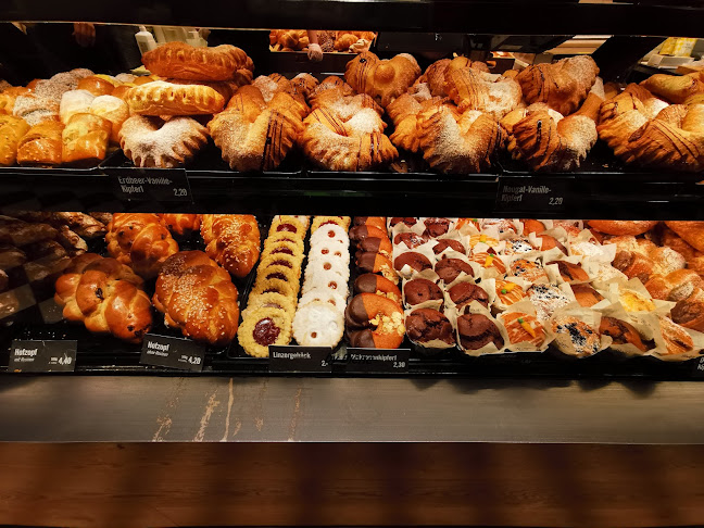 Opinii despre Der Bäcker Ruetz - Hauptbahnhof în Innsbruck - Gastronomie und Hotellerie