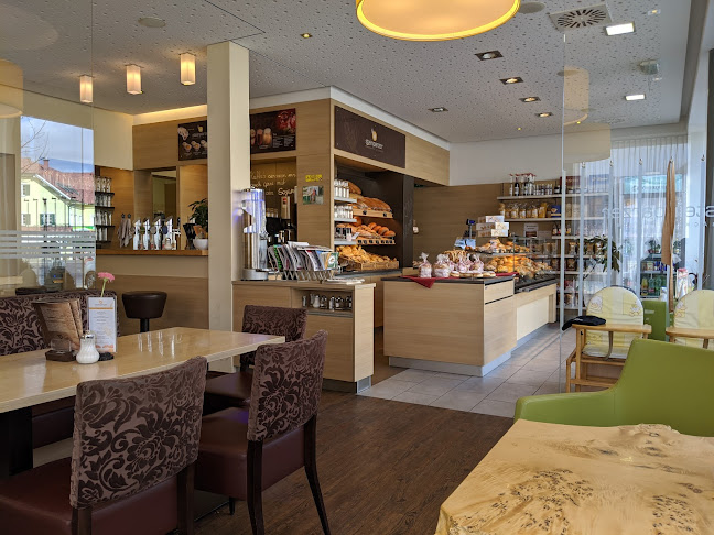 Bäckerei & Café Steinparzer - Gastronomie und Hotellerie