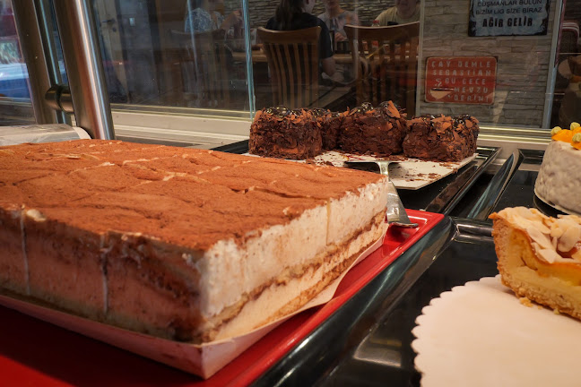 Opinii despre Çayda Çıra în Bregenz - Gastronomie und Hotellerie