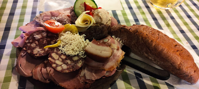 Opinii despre Heuriger Zierhofer în Altendorf - Gastronomie und Hotellerie