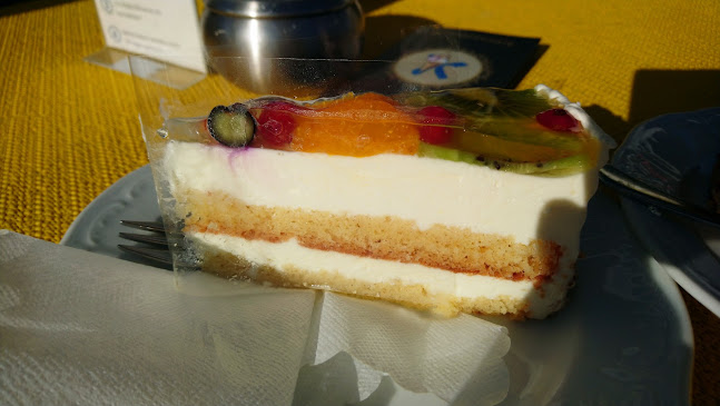 Comentarii opinii despre Cafe Bäckerei Konditorei Kundlatsch GmbH & Co KG