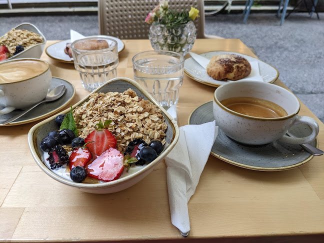 Café Crema - Gastronomie und Hotellerie