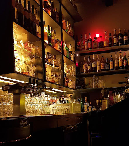 Opinii despre Im Werd 1 în Wien - Gastronomie und Hotellerie