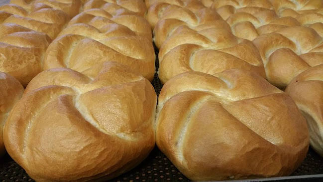 Opinii despre Anadolu Backshop în Wien - Gastronomie und Hotellerie