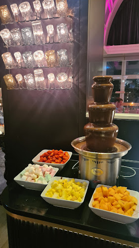 Opinii despre Parkring Restaurant în Wien - Gastronomie und Hotellerie