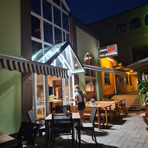 Comentarii opinii despre San Danielle Pizza e Pasta