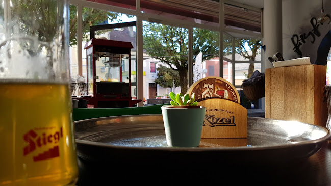 Comentarii opinii despre Fifty Fifty Burger Bar