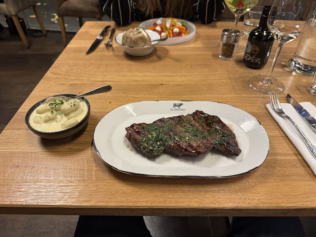 El Gaucho im Design Tower - Gastronomie und Hotellerie