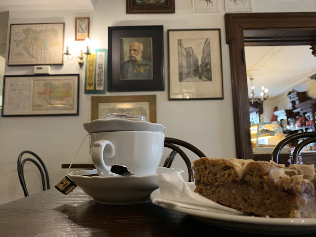 k.u.k. Hofbäckerei Café - Linz