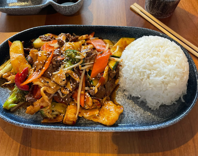 Comentarii opinii despre Noodle King