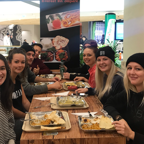 Comentarii opinii despre Everest Inn Sillpark