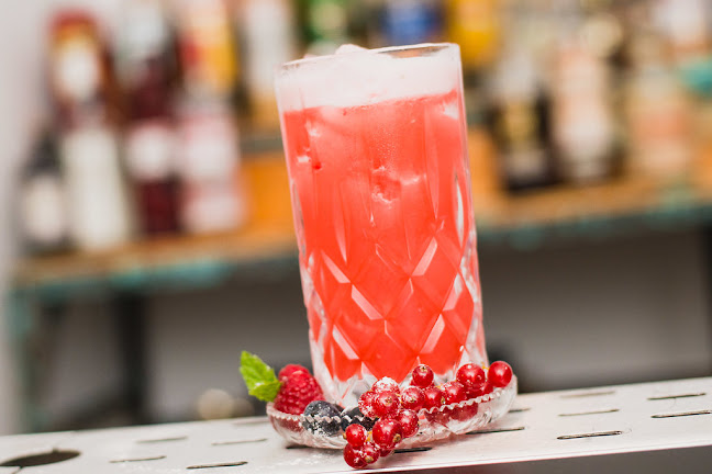 Opinii despre Barpros, - Cocktail Catering, Mobile Bar, Showbarkeeper în Wien - Gastronomie und Hotellerie