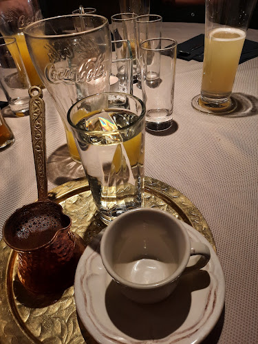 Comentarii opinii despre AKROPOLIS