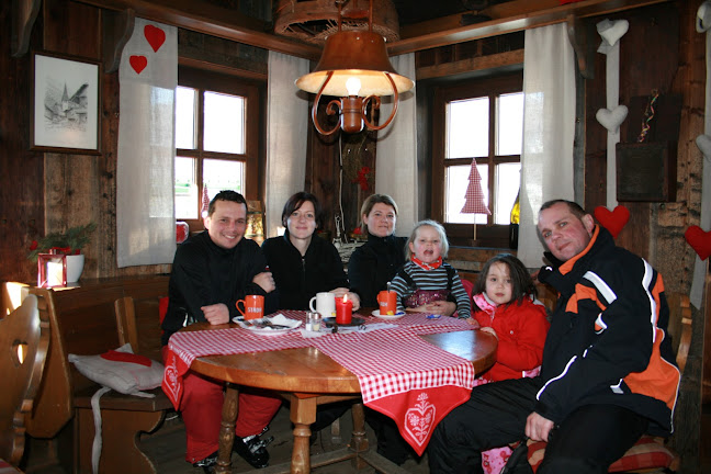 Groar Keuschn - Skihütte im Winter, Bauernhof Kaffee im Sommer