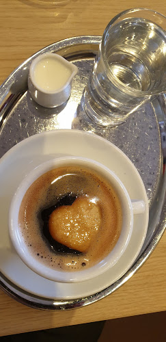 Opinii despre Bäckerei & Café Steinparzer în Maria Neustift - Gastronomie und Hotellerie