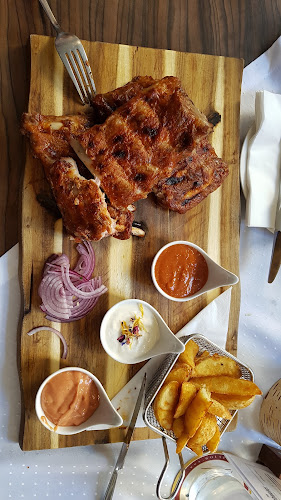 Zum gemütlichen Weinhauser - Gastronomie und Hotellerie