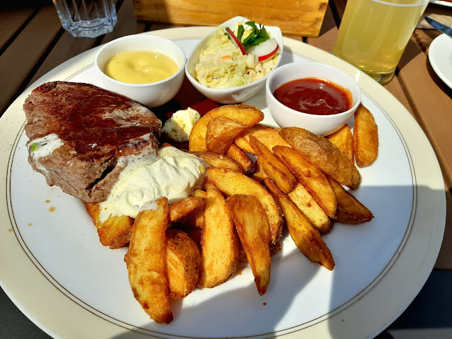 Comentarii opinii despre Die Alm by Rabina