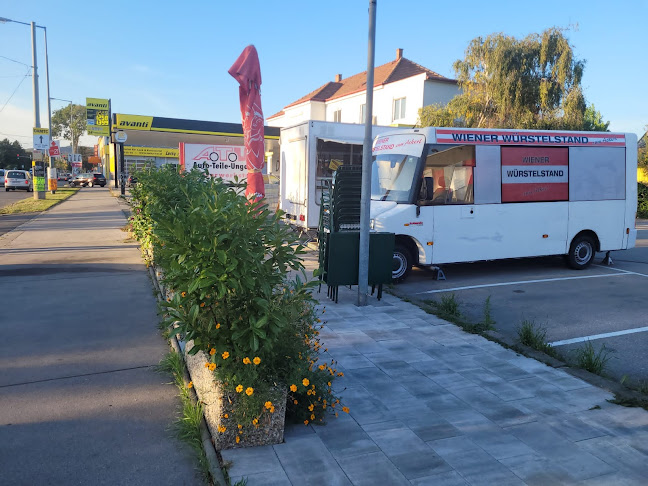 Wiener Würstelstand zum Ackerl