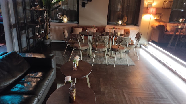 Unicorn Bar Kitchen & Club - Gastronomie und Hotellerie