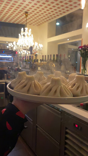 Opinii despre MODI 1080 în Wien - Gastronomie und Hotellerie