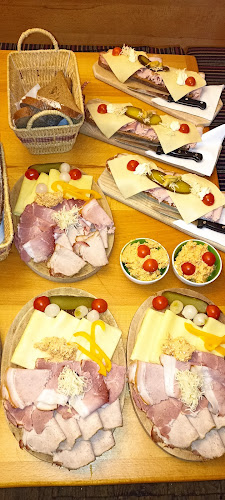 Opinii despre Hengstberghütte în St. Martin am Ybbsfelde - Gastronomie und Hotellerie