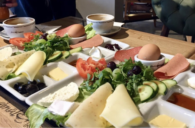 Comentarii opinii despre Gönül Kahvesi Dornbirn