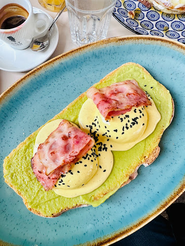 Die Schankwirtschaft am Vorgartenmarkt - Gastronomie und Hotellerie