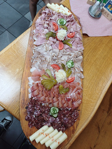 Opinii despre Bauernimbiss Völkermarkt în Völkermarkt - Gastronomie und Hotellerie