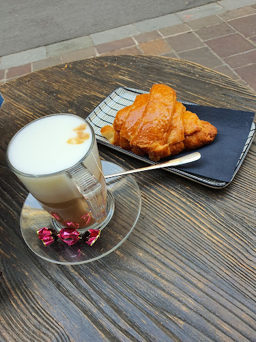 Comentarii opinii despre La Pausa