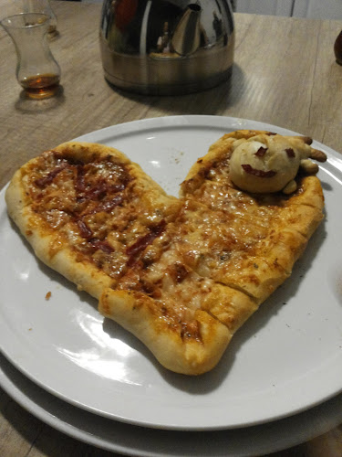 Marmaris Pizza & Kebap - Gastronomie und Hotellerie