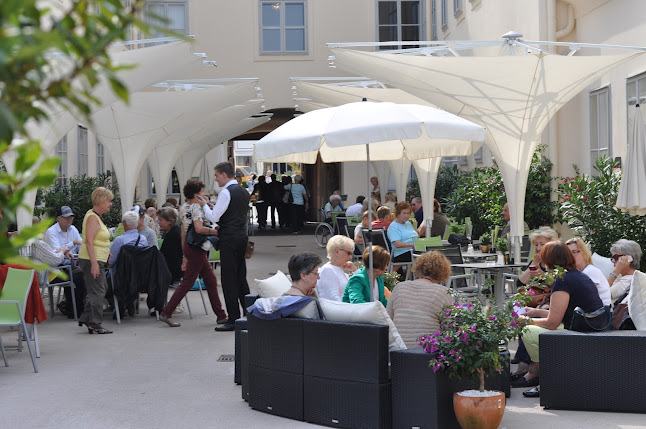 Herwig Gasser "Süßes vom Feinsten" 2500 Baden - Baden