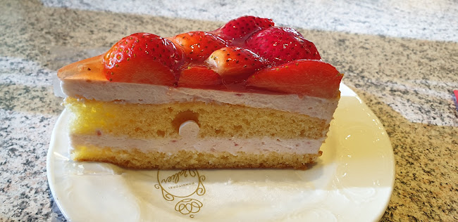 Opinii despre Cafe Konditorei - Valier în Vils - Gastronomie und Hotellerie