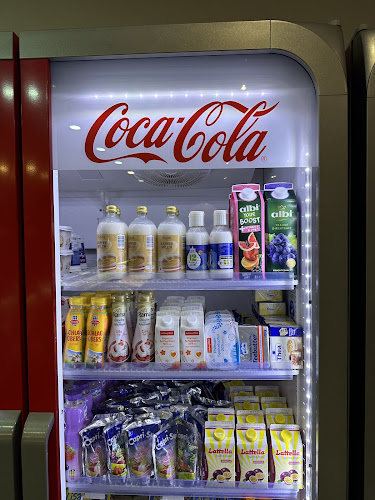 GENUSSWERK Brot & Gebäck / Café, GASTRO Pizza, Kebab & Bosna / DPD-, GLS-, HERMES- u. UPS PAKET SHOP by Kalman&T.G. - Salzburg