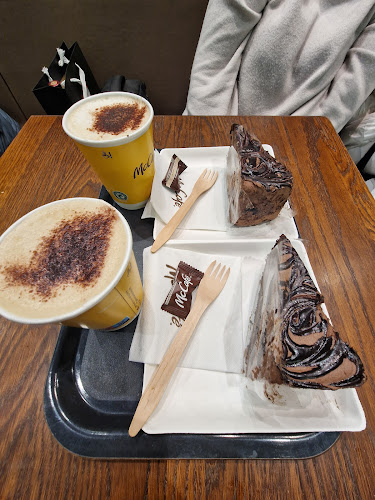 Opinii despre McDonald's Schwechat în Schwechat - Gastronomie und Hotellerie