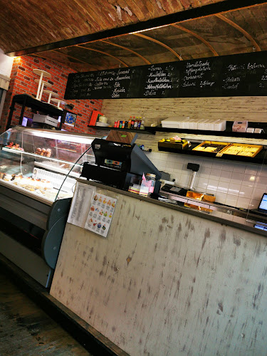 Opinii despre Corneliu's Konditorei în Wien - Gastronomie und Hotellerie