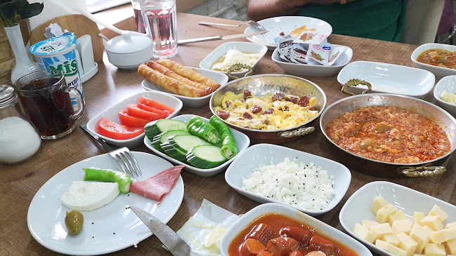 Öz Etliekmek - Gastronomie und Hotellerie