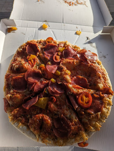 Comentarii opinii despre Grill and Jausen Station