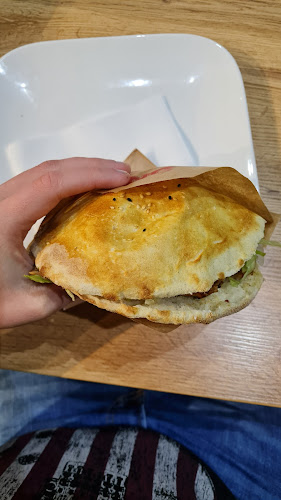 Comentarii opinii despre Pizzeria & Kebap - La Grande