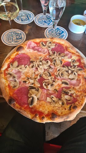 Comentarii opinii despre Ristorante /Pizzeria Il Castello