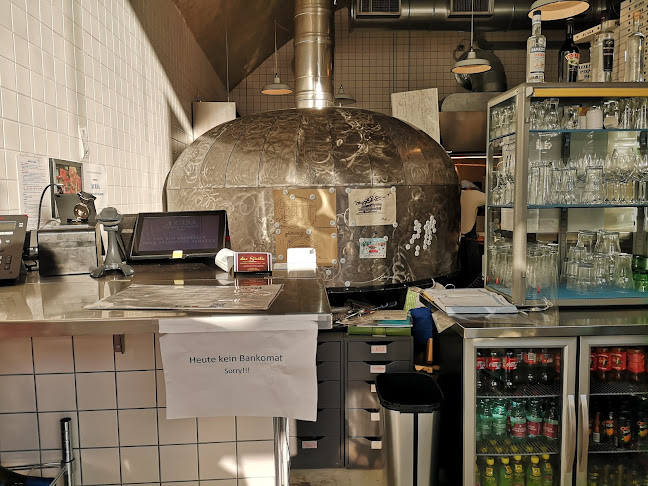 Pizzeria A CASA - Gastronomie und Hotellerie