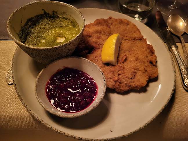 Kraftwerk restaurant & winebar