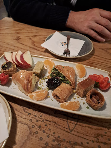 Elissar - Lebanese cuisine - Gastronomie und Hotellerie