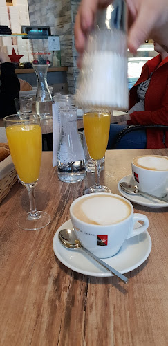 Hauptpl. 3, 2320 Schwechat