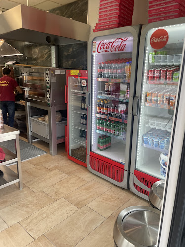 Pizzeria Alimo - Gastronomie und Hotellerie