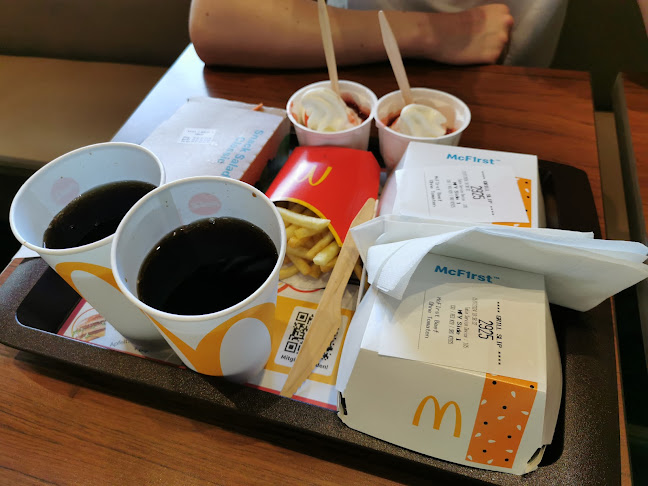 Opinii despre McDonald's Vomp în Vomp - Gastronomie und Hotellerie