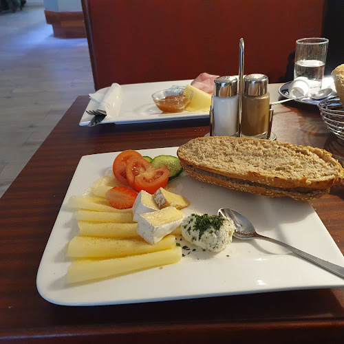 Comentarii opinii despre Cafe Konditorei Wimmer