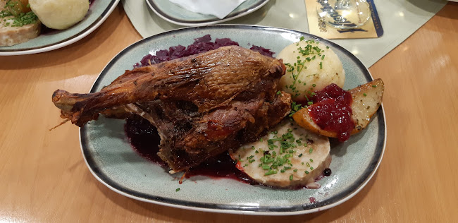 Schneiderhalle KG - Gastronomie und Hotellerie