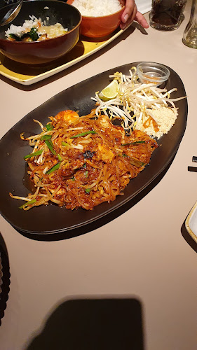 Comentarii opinii despre Som Kitchen Eatery - Twin Towers