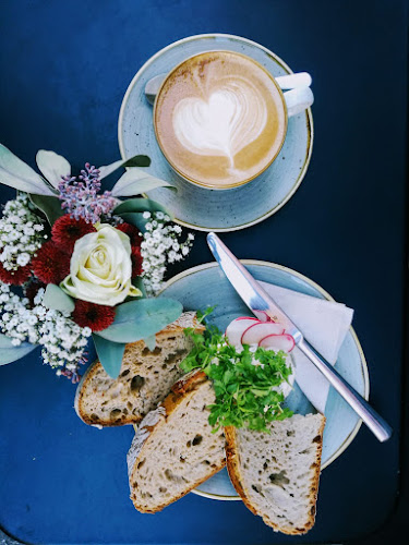 Opinii despre Café Crema în Innsbruck - Gastronomie und Hotellerie